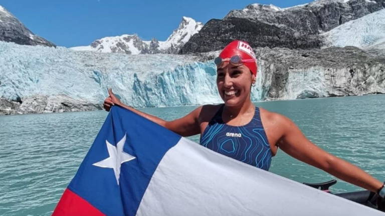 Bárbara Hernández “La Sirena de Hielo” nadará en aguas heladas por la protección del mar y la Antártica