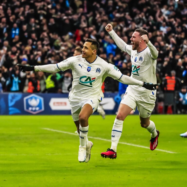El Marsella de Sánchez eliminó al PSG de Messi