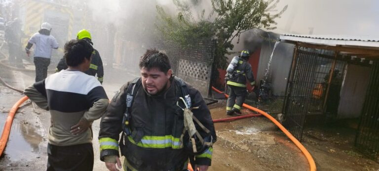 Adulta mayor resultó herida durante incendio en Angol