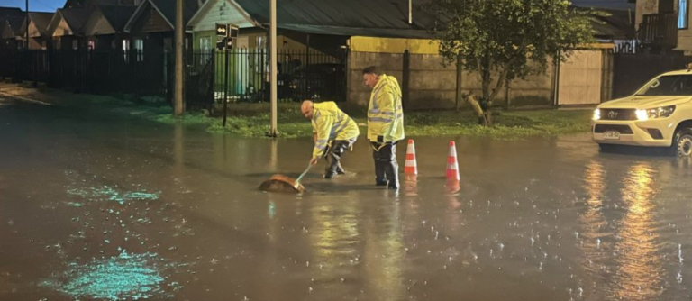 Sistema frontal dejó 40 inundaciones en Temuco