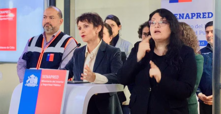 Ministra Tohá advierte que sistema frontal tendrá características similares a lo que vivimos en junio