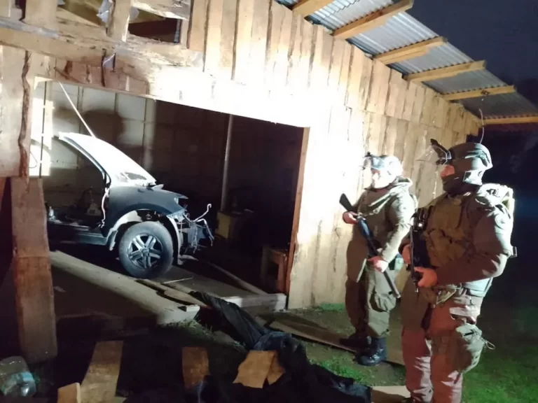 Carabineros recupera vehículos robados en desarmaduría ilegal en Padre Las Casas