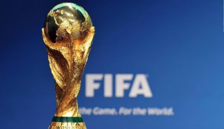Golpe para el fútbol nacional: Mundial 2030 se jugará en seis países, tres de Sudamérica y Chile queda fuera de la postulación