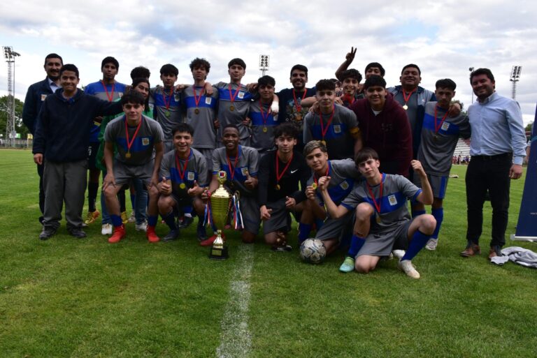 Liceo Industrial y Liceo Las Araucarias se coronaron campeones de la 1° “Copa Reactivación Educativa”