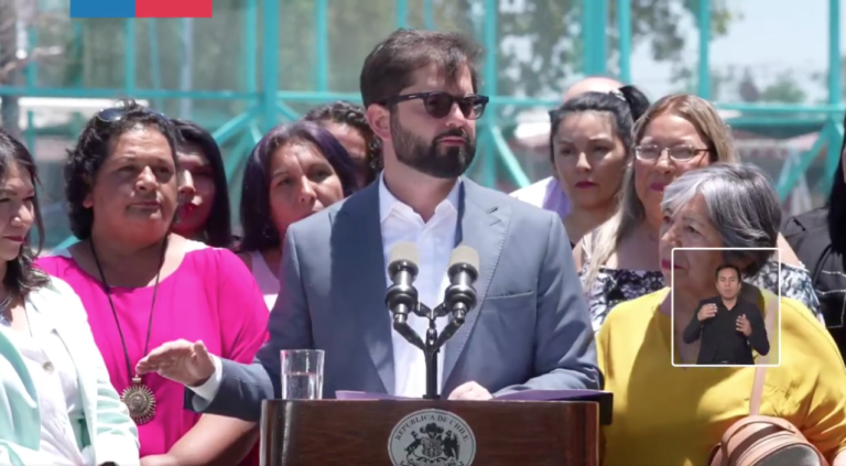 Presidente Boric descarta cambio de gabinete tras peticiones de la oposición