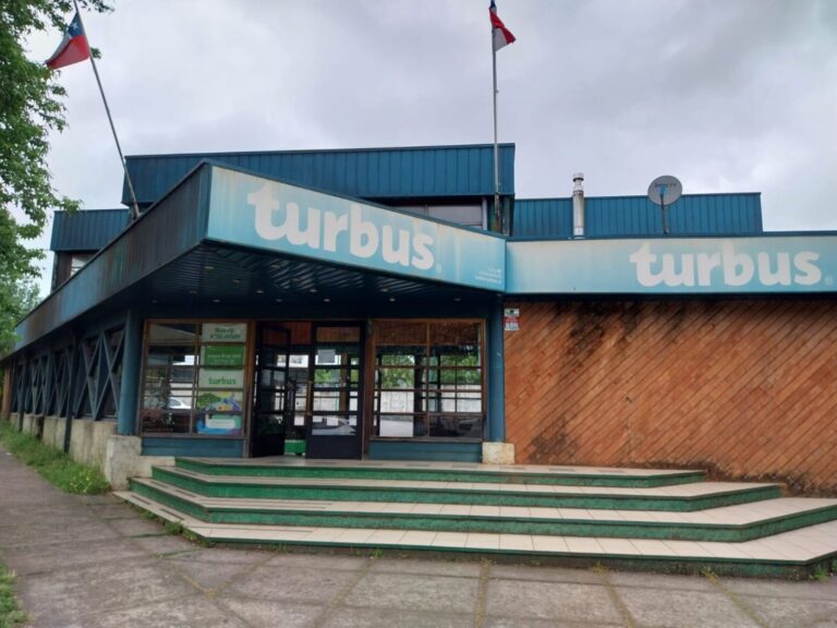 Robaron local de Starken en Victoria