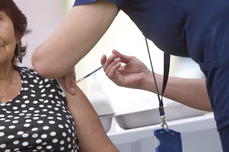 Subsecretaria de Salud Pública llamó a mantener los esfuerzos de vacunación contra el Covid