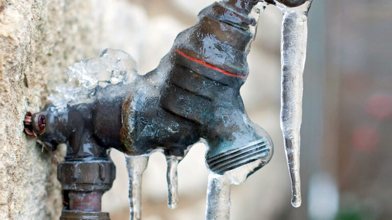 Aguas Araucanía registró congelamiento de medidores por bajas temperaturas