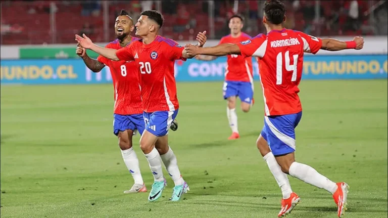 La “Roja” gana a Venezuela y todavía queda ilusión
