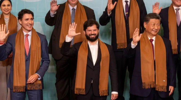 Presidente Boric se despidió de la APEC y aterriza en Brasil para encontrarse con las 19 economías más grandes del mundo en G20