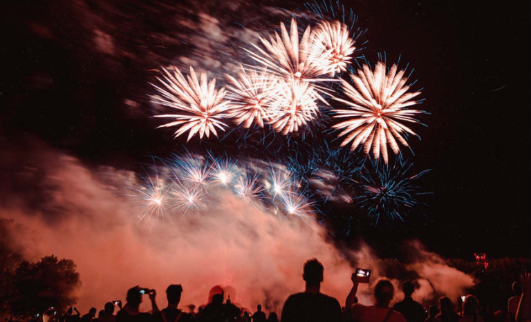 Con fuegos artificiales Pucón recibirá el 2025