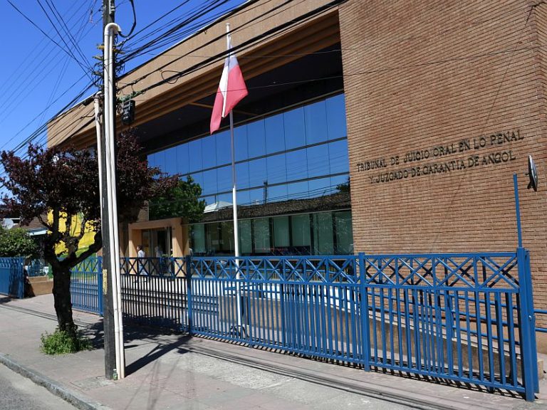 Condenan a 15 y 18 años de prisión a hermanos Ancalaf por homicidio del sargento Benavides