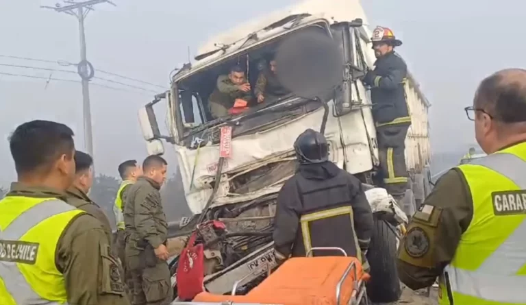 Más de 10 vehículos involucrados en colisión en ruta la altura de Ercilla