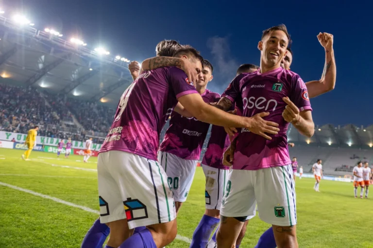 Deportes Temuco vence con autoridad a Cobreloa en el Germán Becker