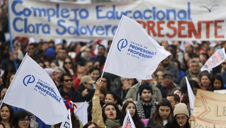 Contraloría reafirma descuentos a profesores que paralicen