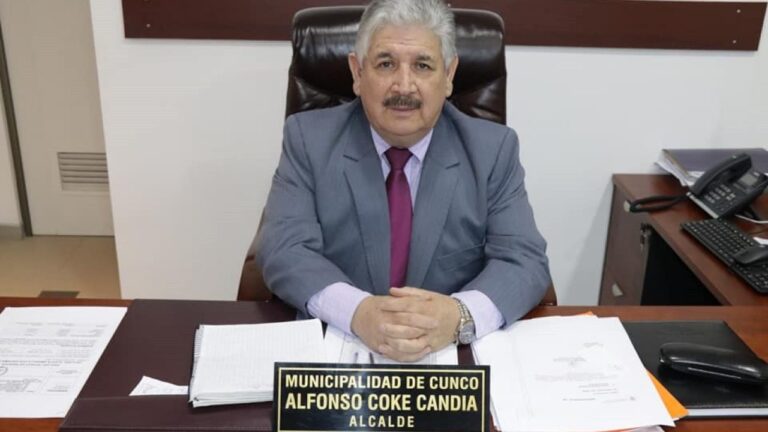 Condenan a 3 años de libertad vigilada al exalcalde de Cunco por abuso sexual contra funcionarias